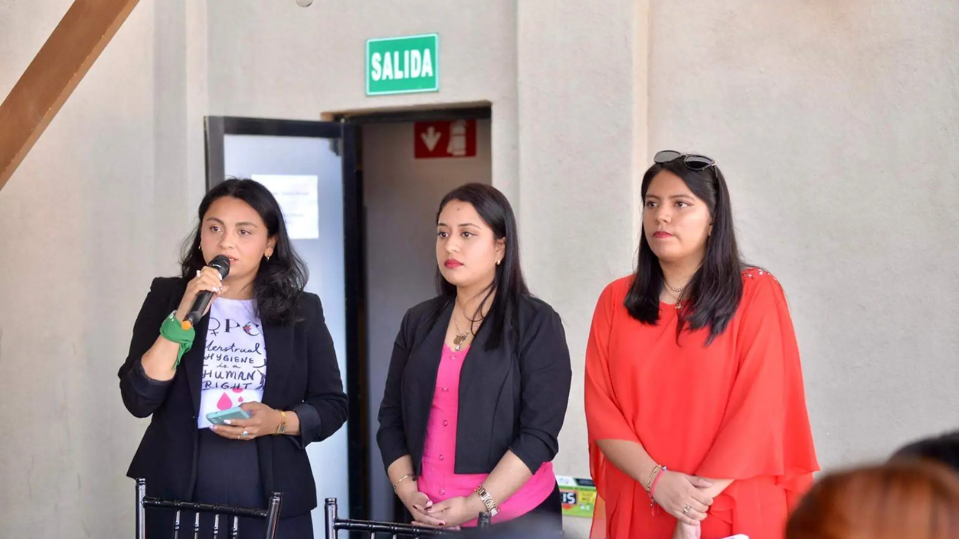 “Para Menstruar con dignidad hay que educar” (1)